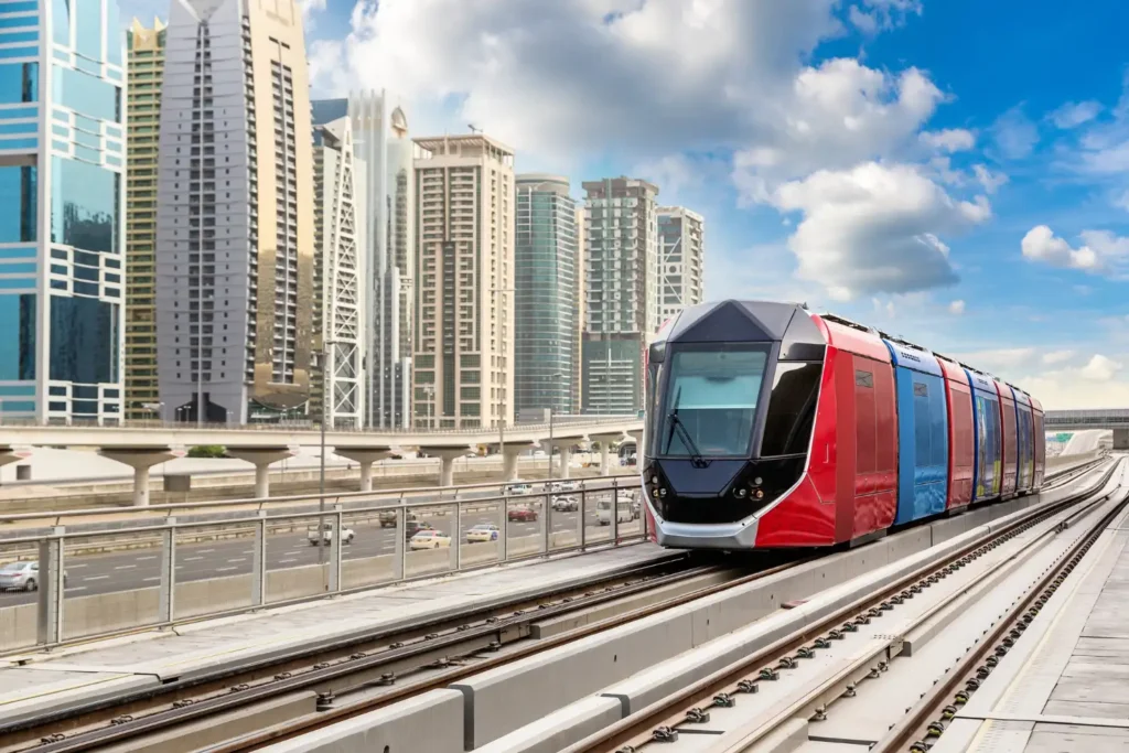 Metro Service in Dubai